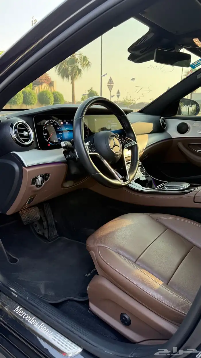 مرسيدس E250 2021 (نظيف جدا) رمادي غامق 8