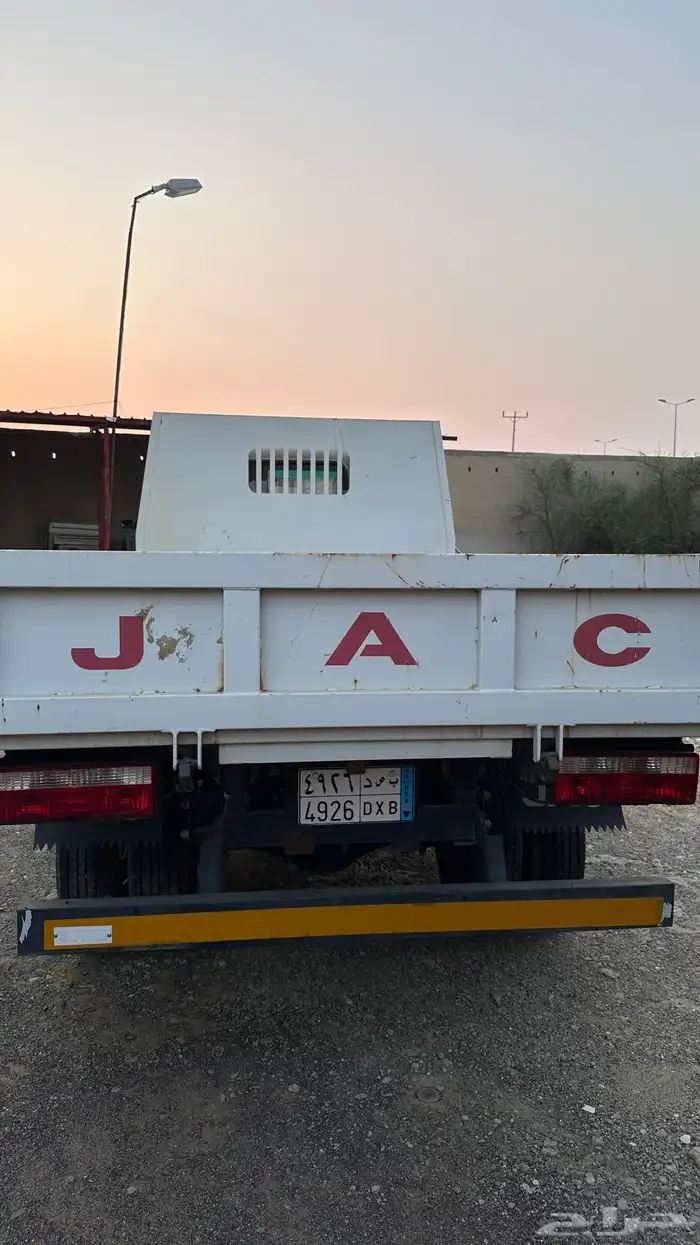 قلاب جاك 3 طن 2022 شبه جديد 2