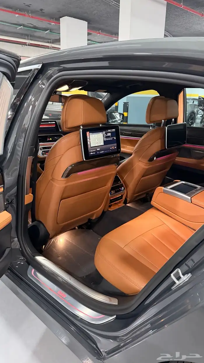 بي ام دبليو 730 6