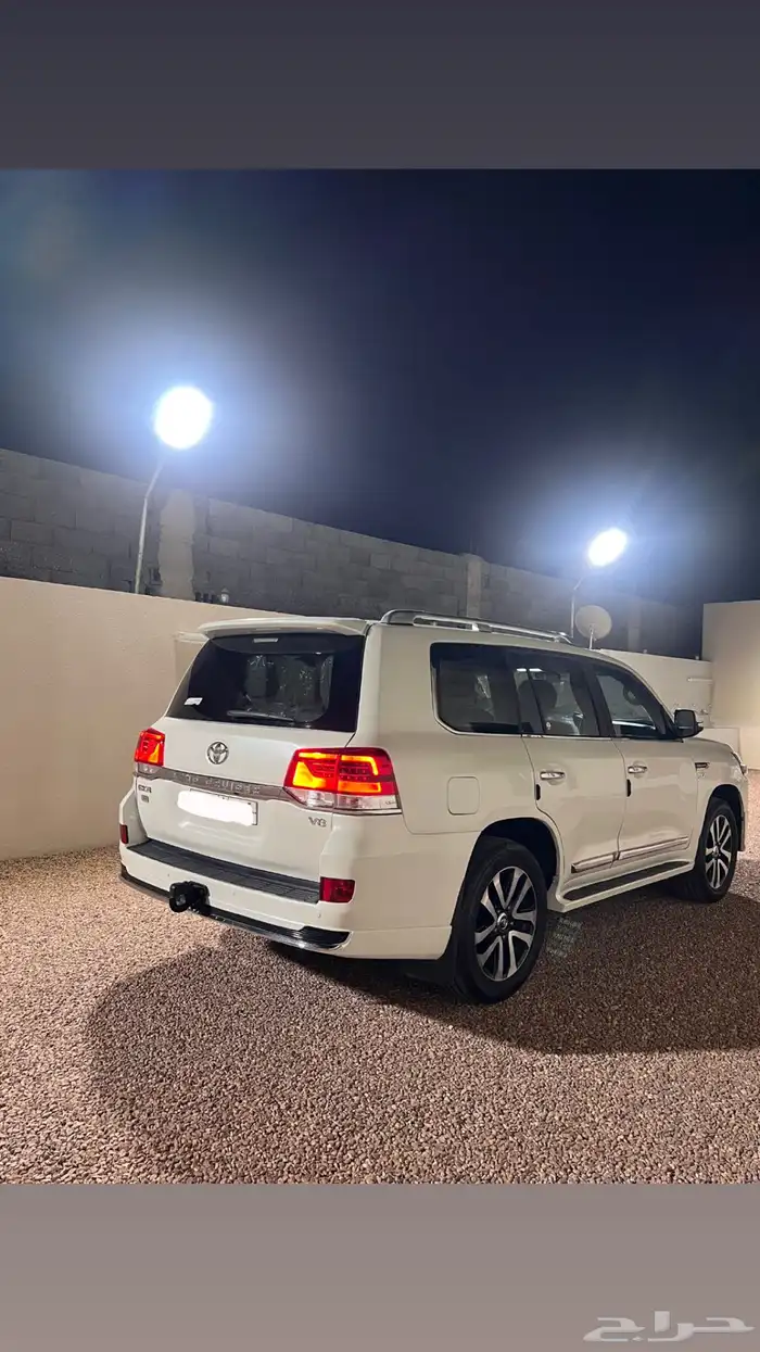 صالون 2014 مرهم 2020 داخل خارج 0