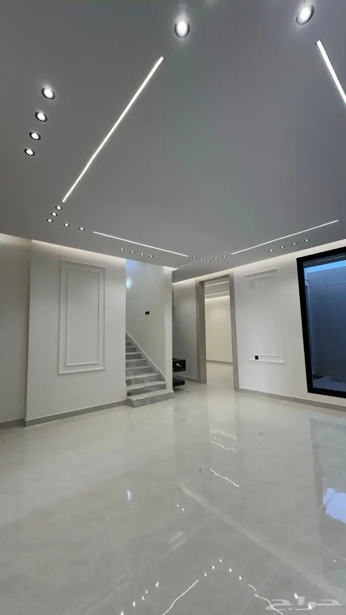 للبيع فله في الخرج حي الواحه 11