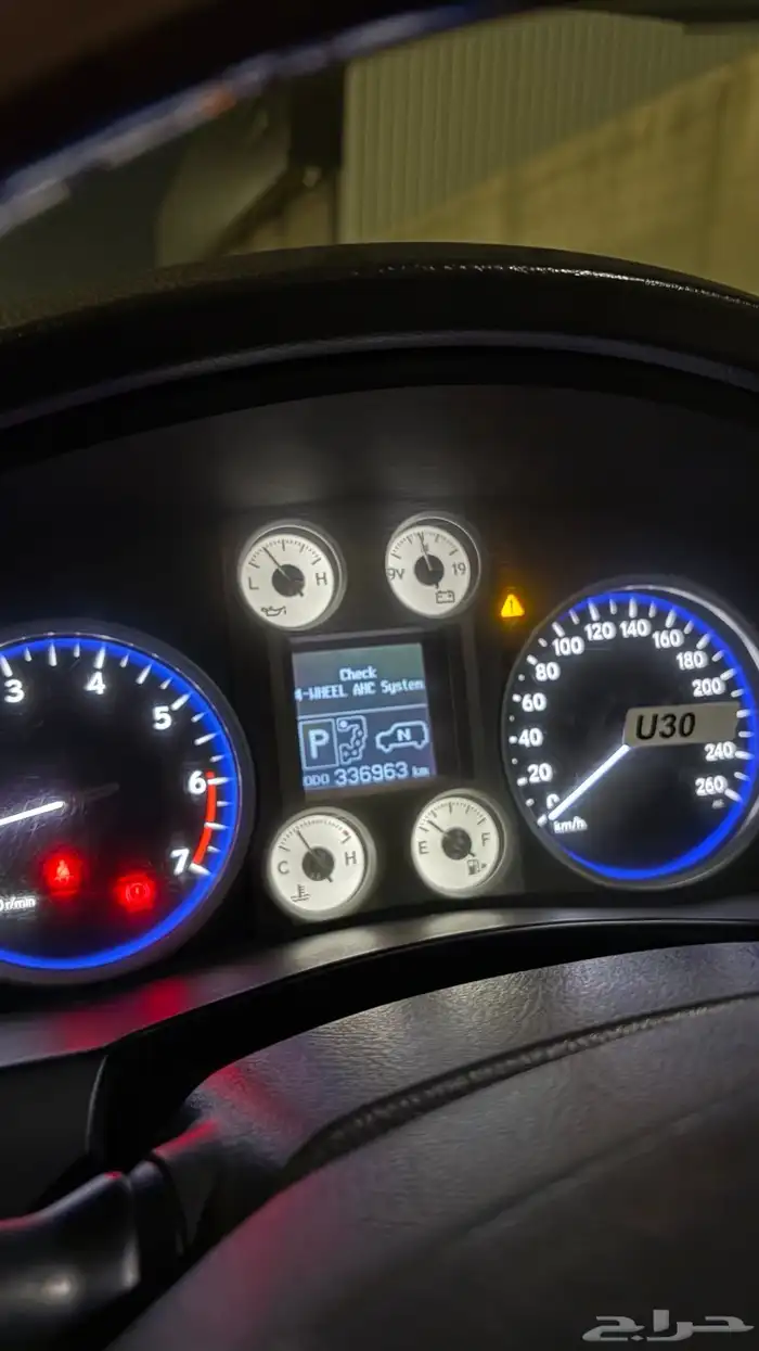 جيب لكزس 2008 LX570 16