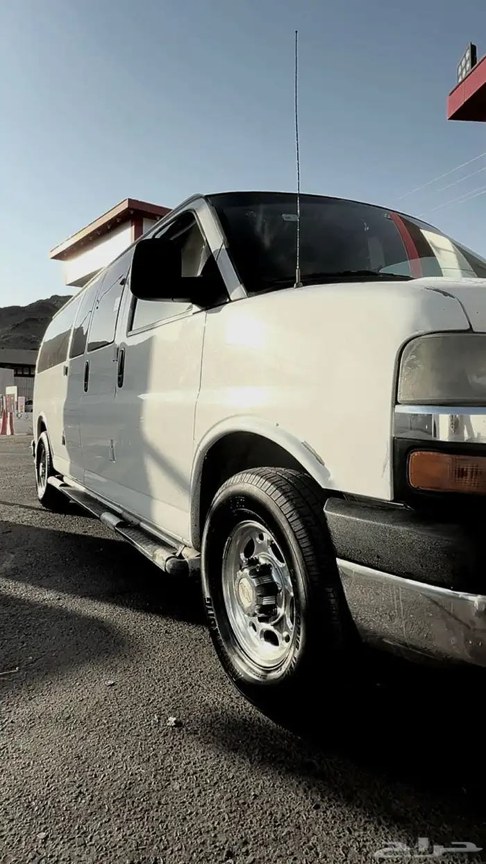 نقل معلمات للقرى التابعة للمدينه المنورة 0