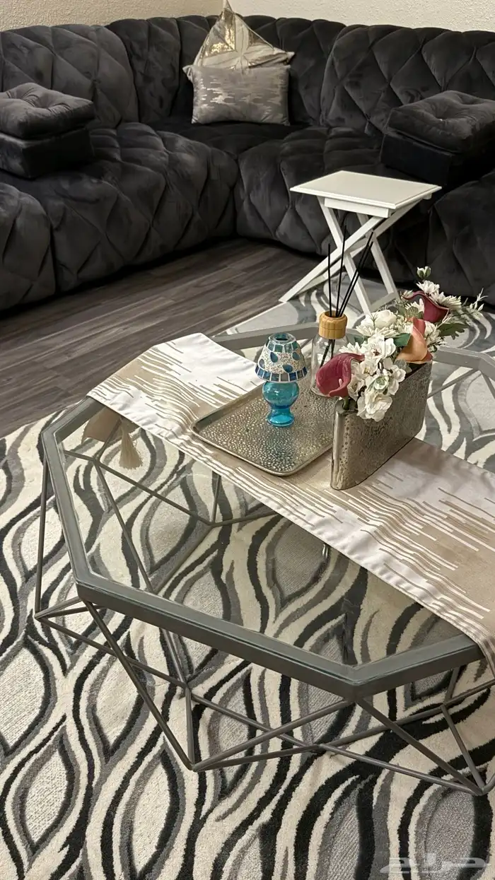 اثاث مستعمل للبيع كنب مدخل كورنر كافيه تبوك 0