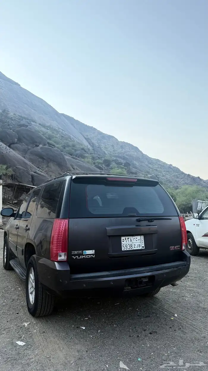 يوكن 2010 للبيع 3