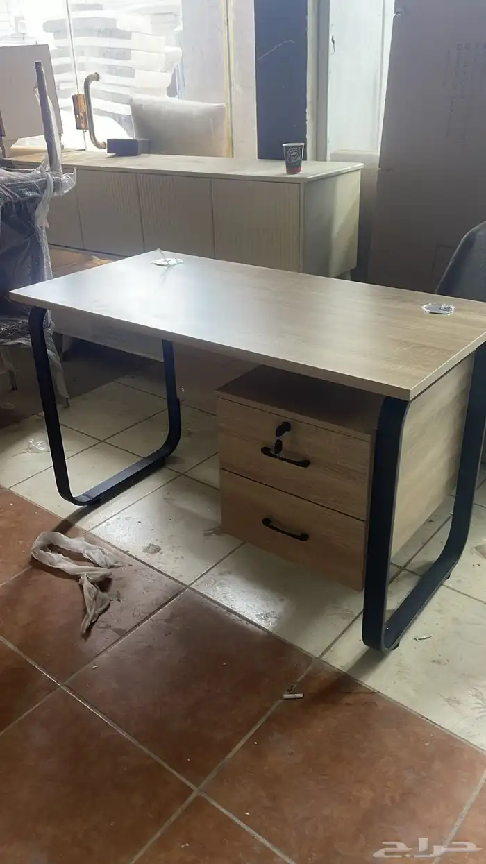 مكتب 120 في 60 موديل عصري وجديد السعر 350 ريال 0