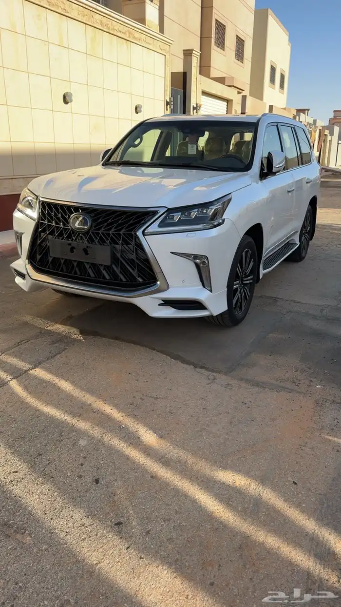 جيب لكزس 2018 مخزن 1