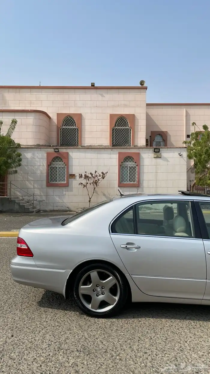لكزز430سعودي فل كامل موديل 2004 3