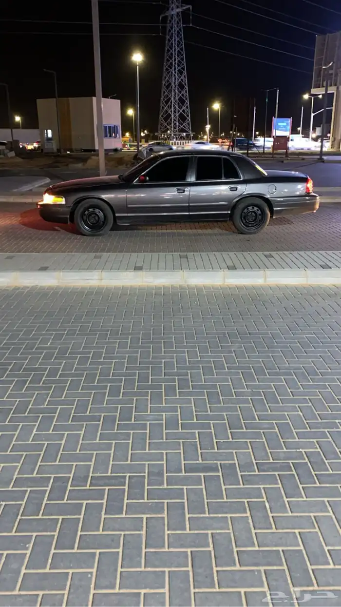 فورد فكتوريا بوليسي 2004 p71 2