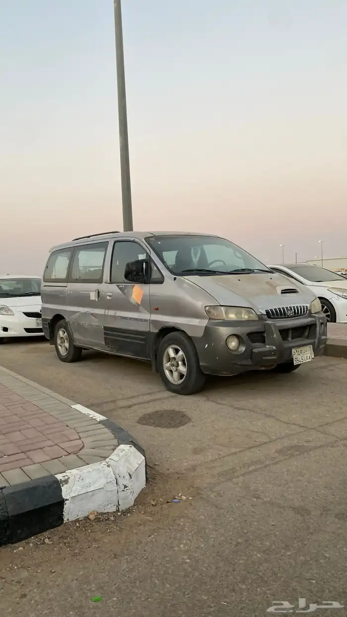 باص فان هونداي ديزل 2001 H1 0