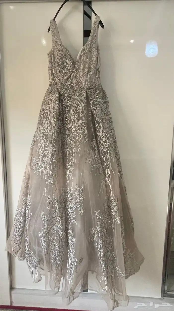 فستان اعراس رمادي فخم للبيع 6