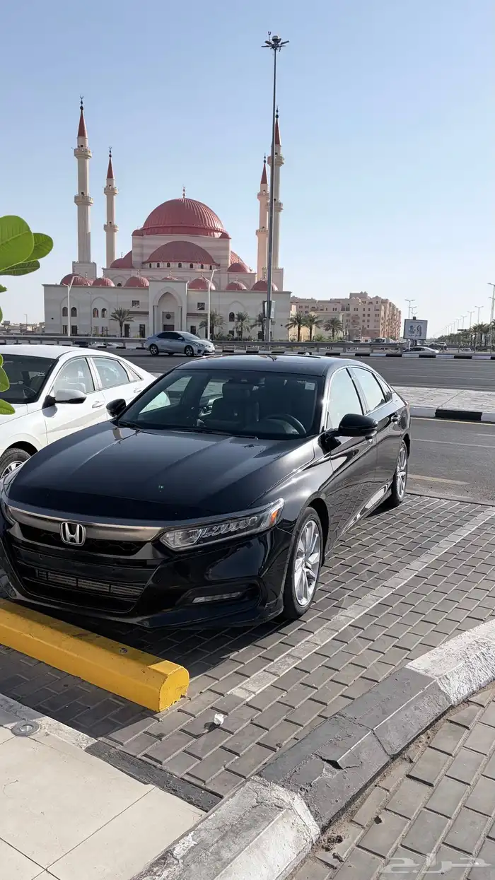 للبيع هوندا اكورد 5