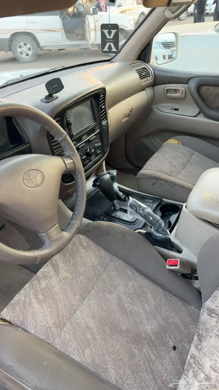 للبيع صالون 99 4