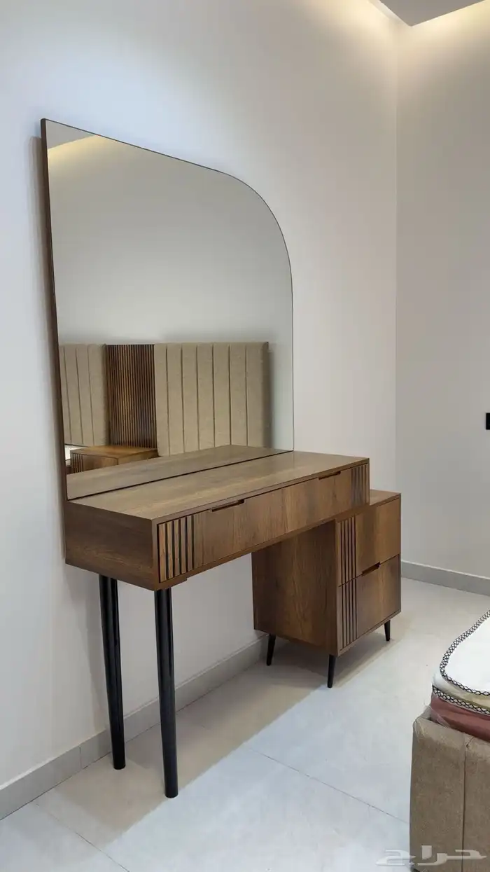 سراير جديده لم تستخدم مع كمدينات وتسريحه 3