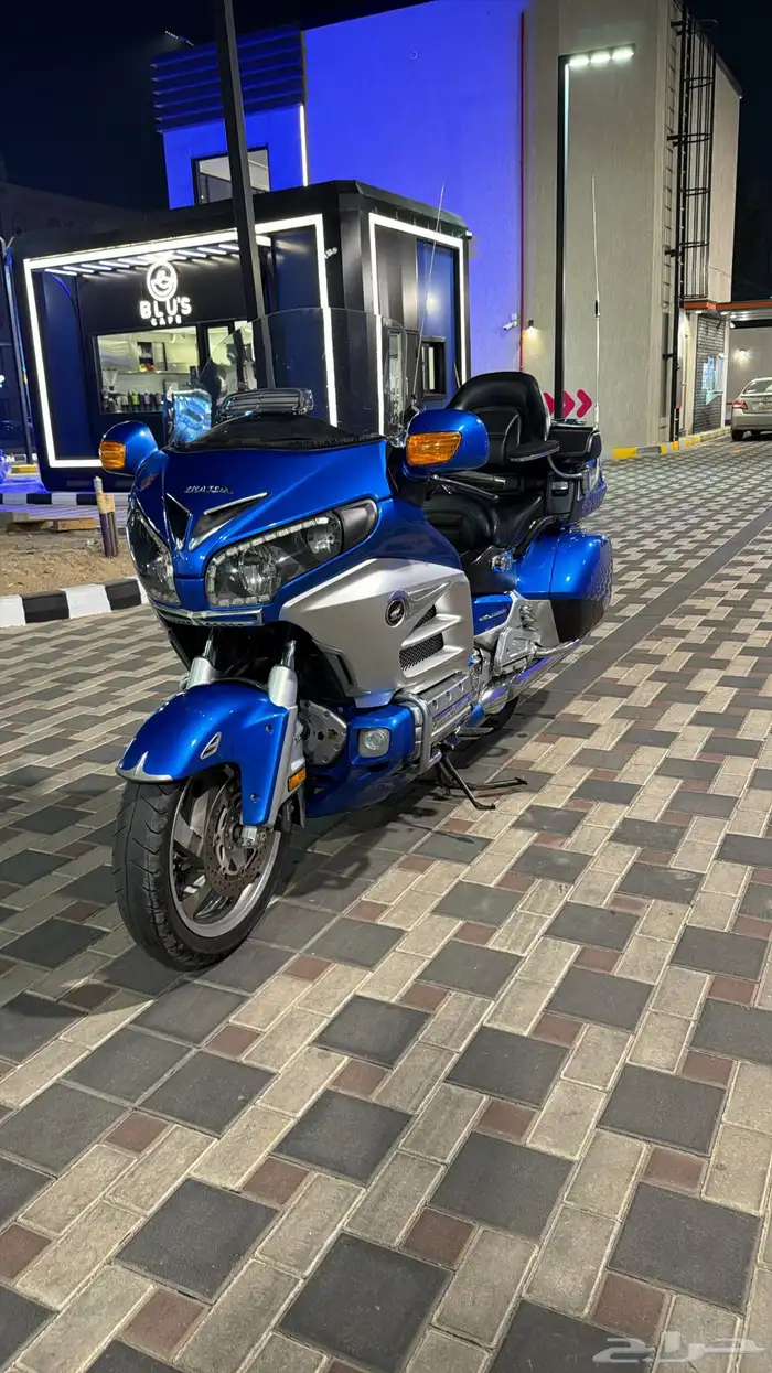 رحال gold wing2012 2