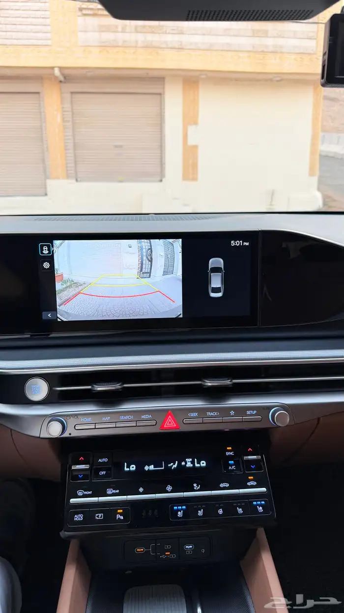 ازيرا 2023 ( بنزين 6V ) بحالة الوكالة 16