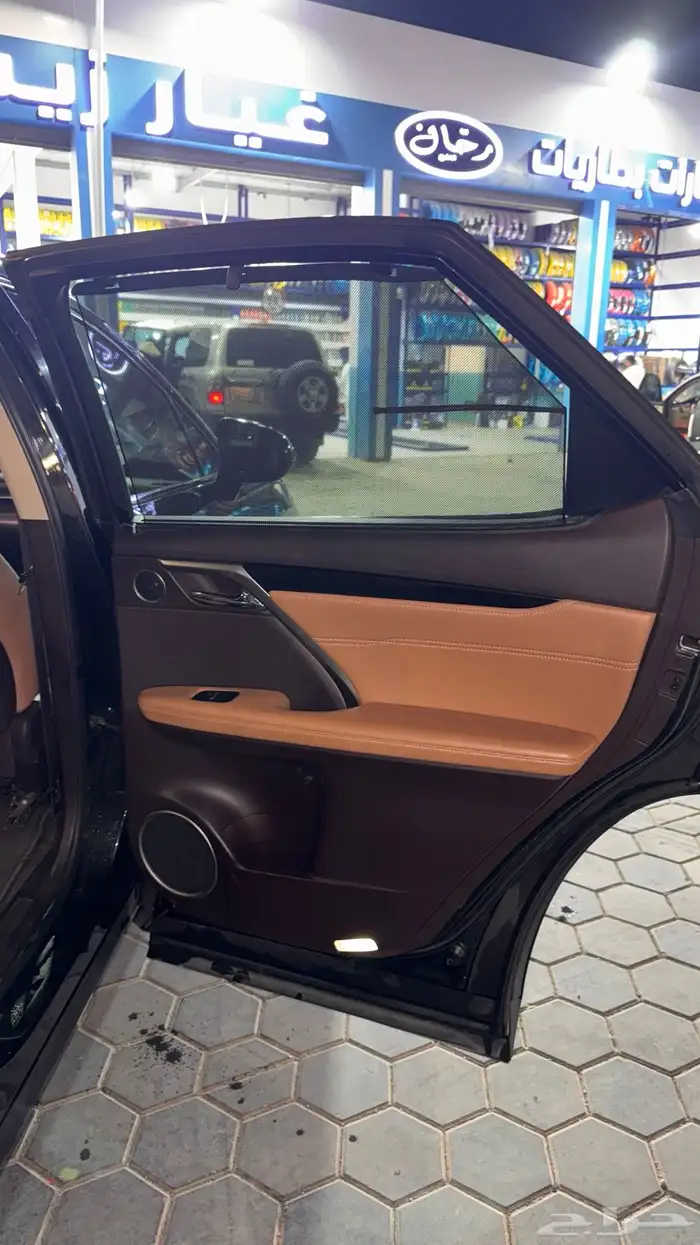 لكزس RX فل كامل مخزن 8