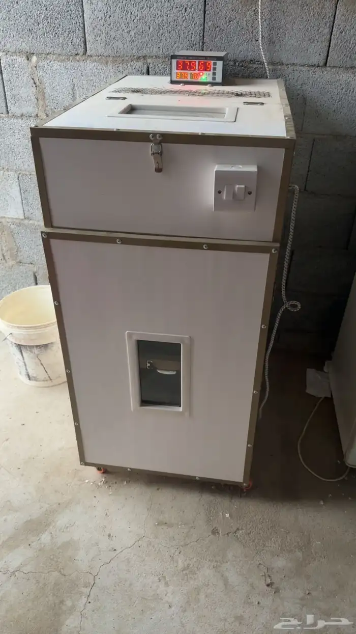 فقاسه 1032بيضه 0