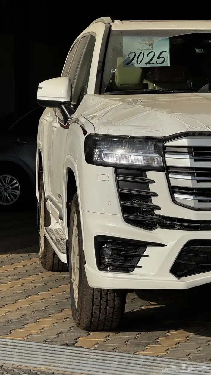 تويوتا لاندكروزر GXR SL5 خليجي 2025 - 327.500 2