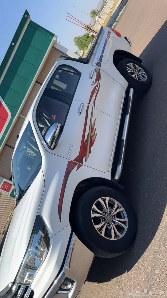 للبيع هايلوكس 2017 ( قمة النظافة ) دبل بنزين 4