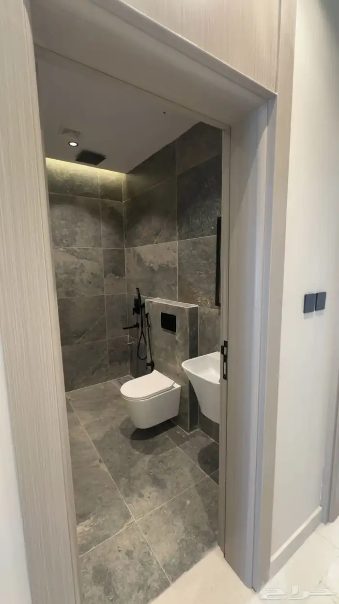 ملحق 7 وصالة تشطيب عالي 12