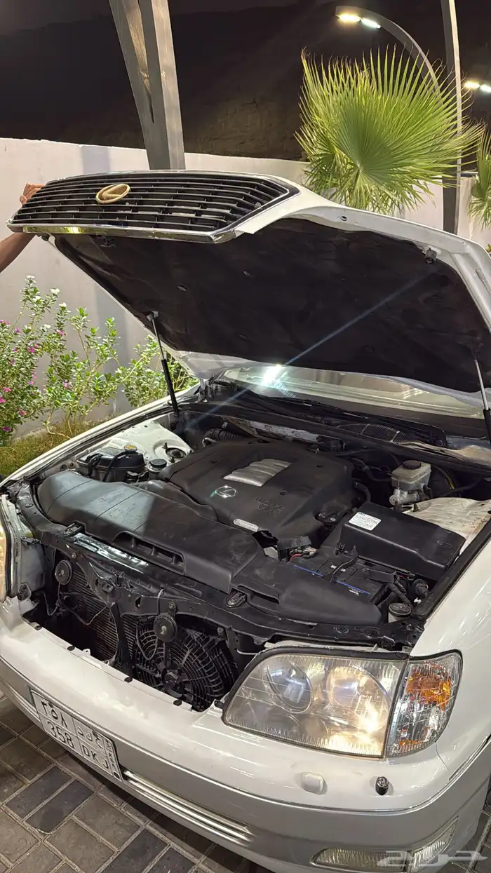 لكزس LS400 9