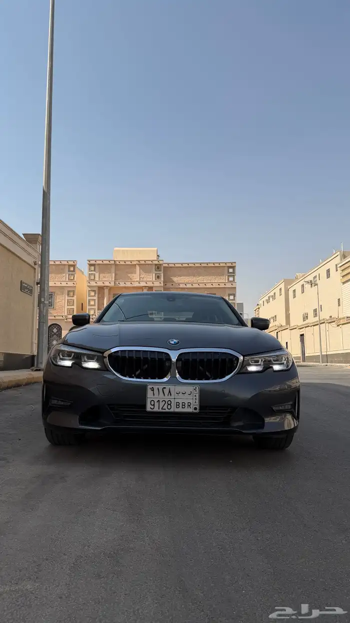 BMW 2022 320i 3