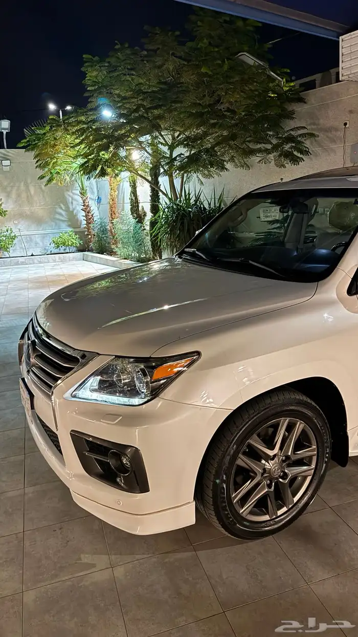 جيب لكزس 2012 6