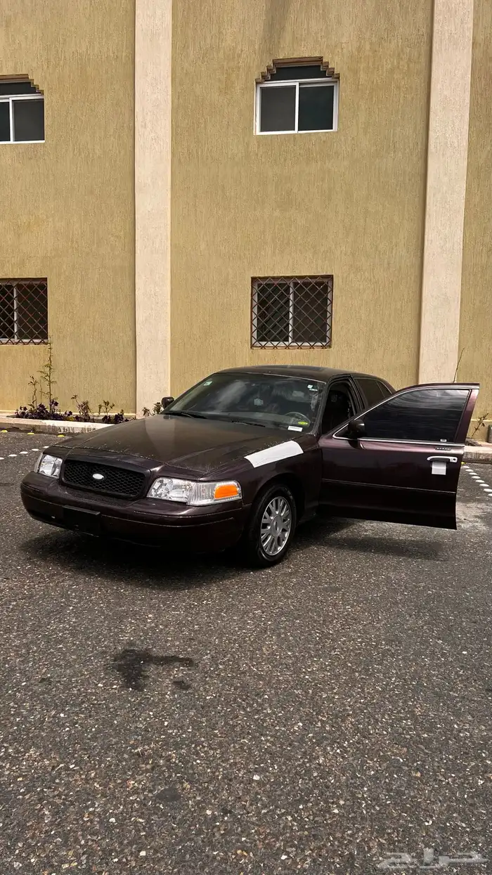 سياره فورد 9