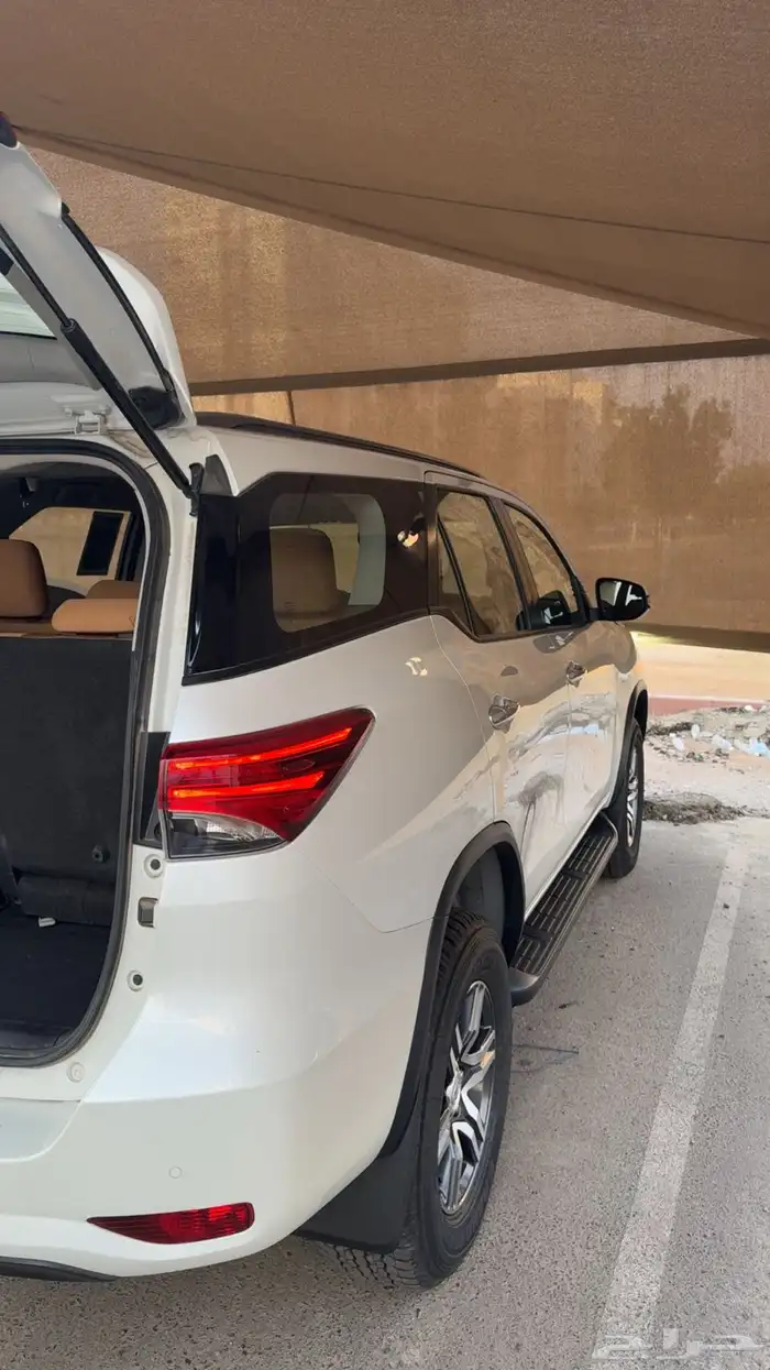 فور شنر 2023 ستة سلندر 14