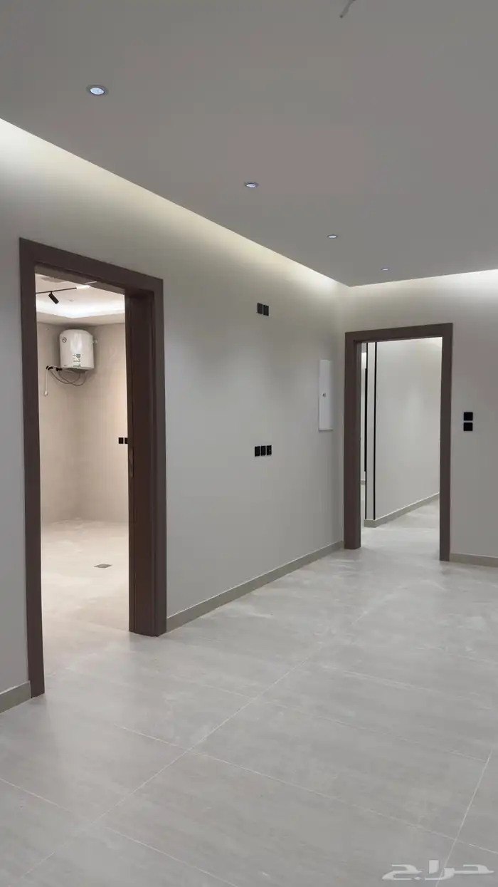 فلل للبيع الحلقه الشرقيه بمساحات غرف واسعه 6