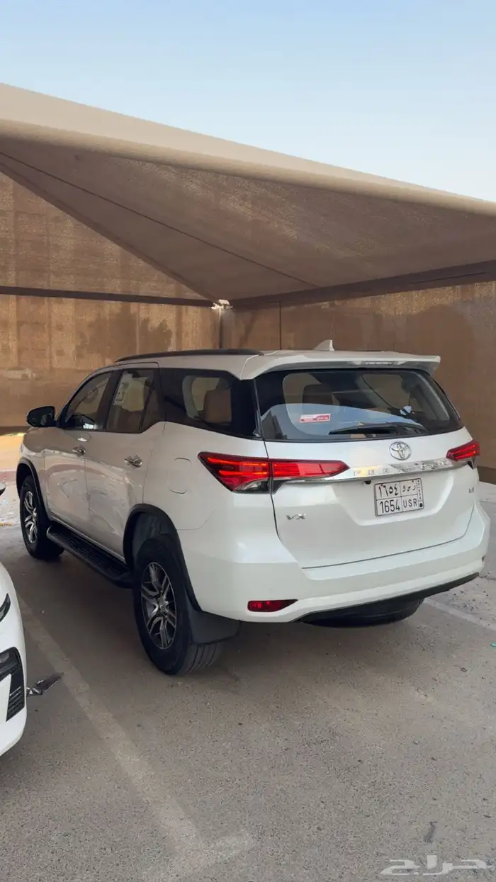 فور شنر 2023 ستة سلندر 0