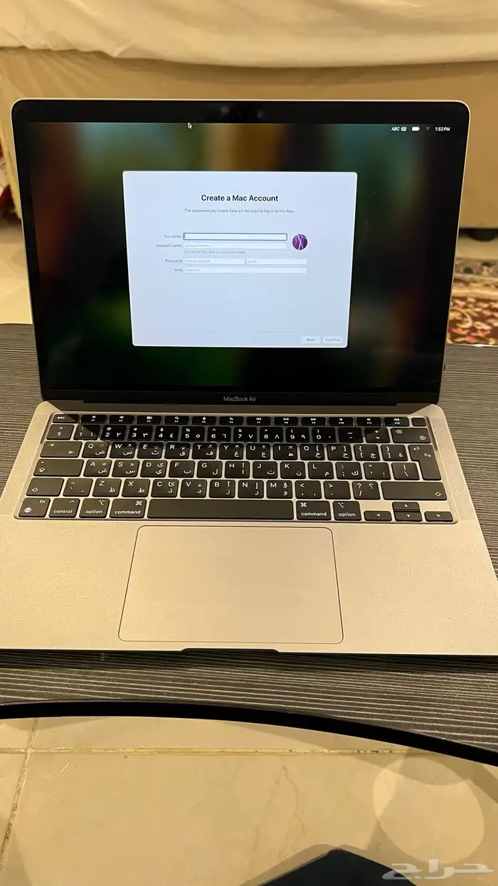 ماك بوك اير ام 1 1