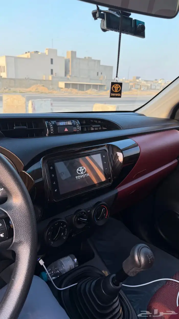 هايلوكس 2025 بنزين 9