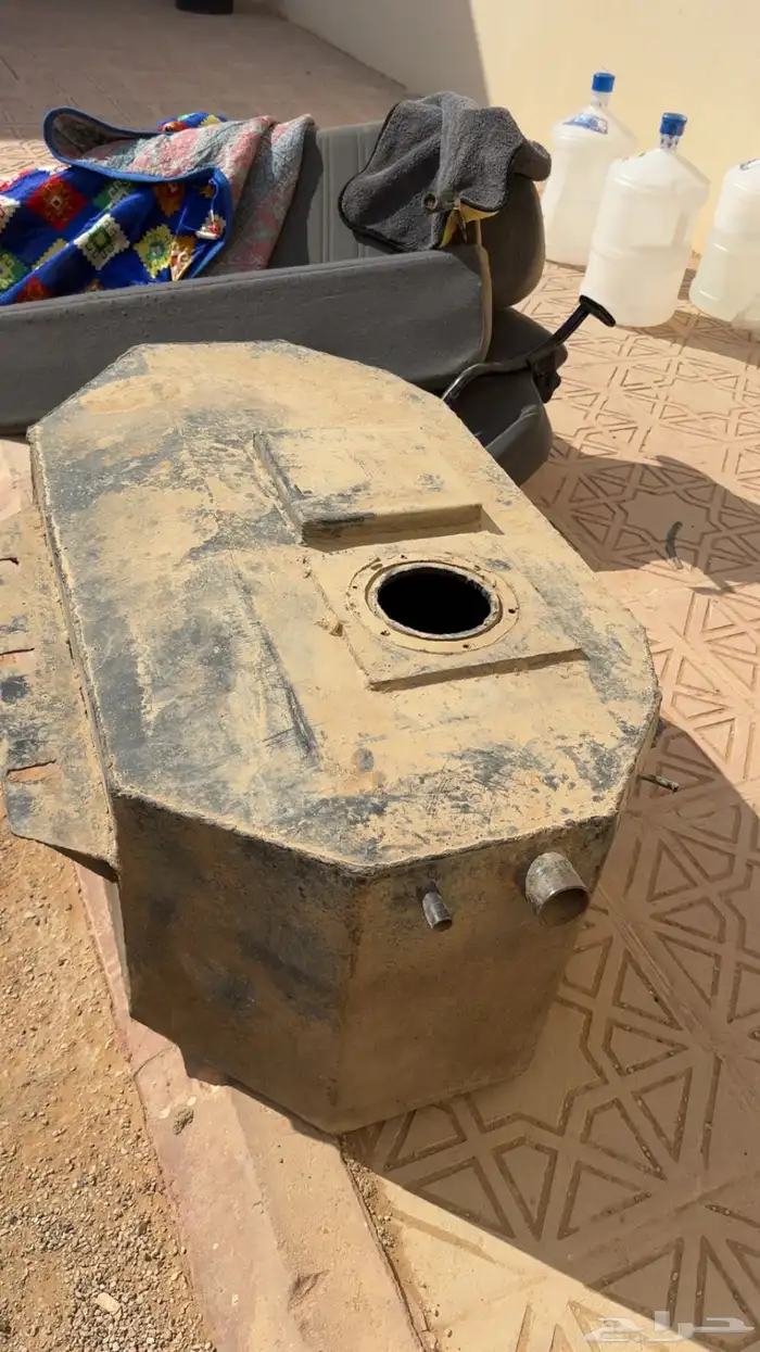 خزان جديد يشيل 130 لتر مفصله من الزلفي يتركب ورا المقعده 0