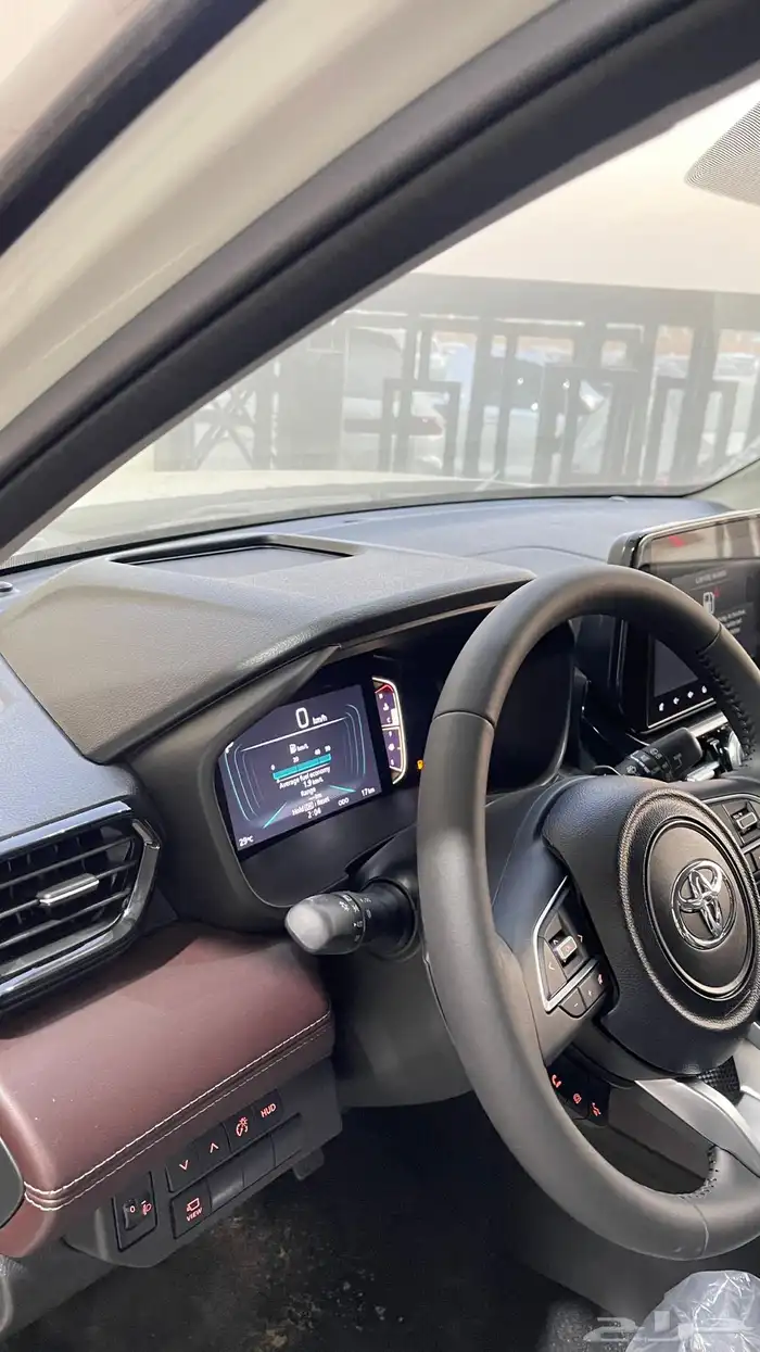 تويوتا اوربان كروزر فل كامل 2026 10