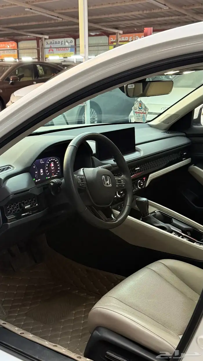 هوندا اكورد 2023 هايبرد EX-L فل كامل عداد 36 الف 14
