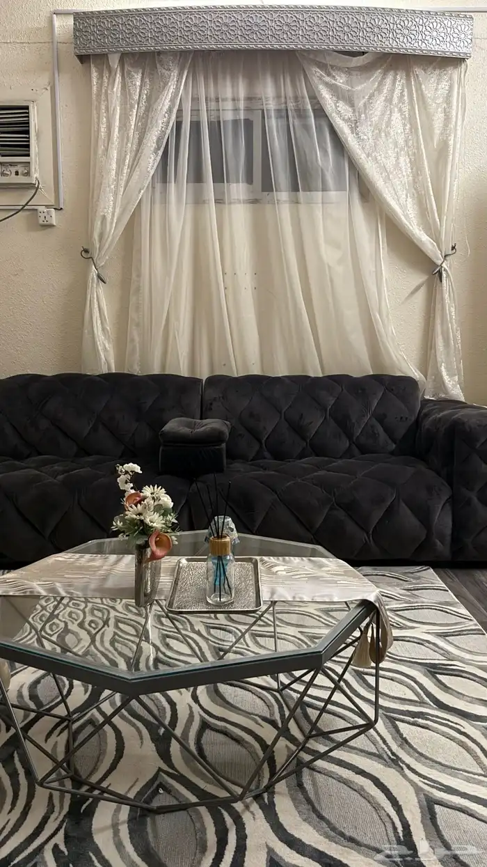 اثاث مستعمل للبيع كنب مدخل كورنر كافيه تبوك 1