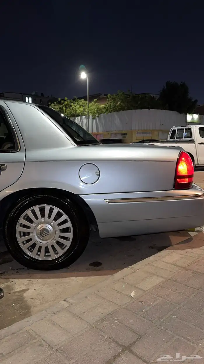 فورد ماركيز موديل 2007 17