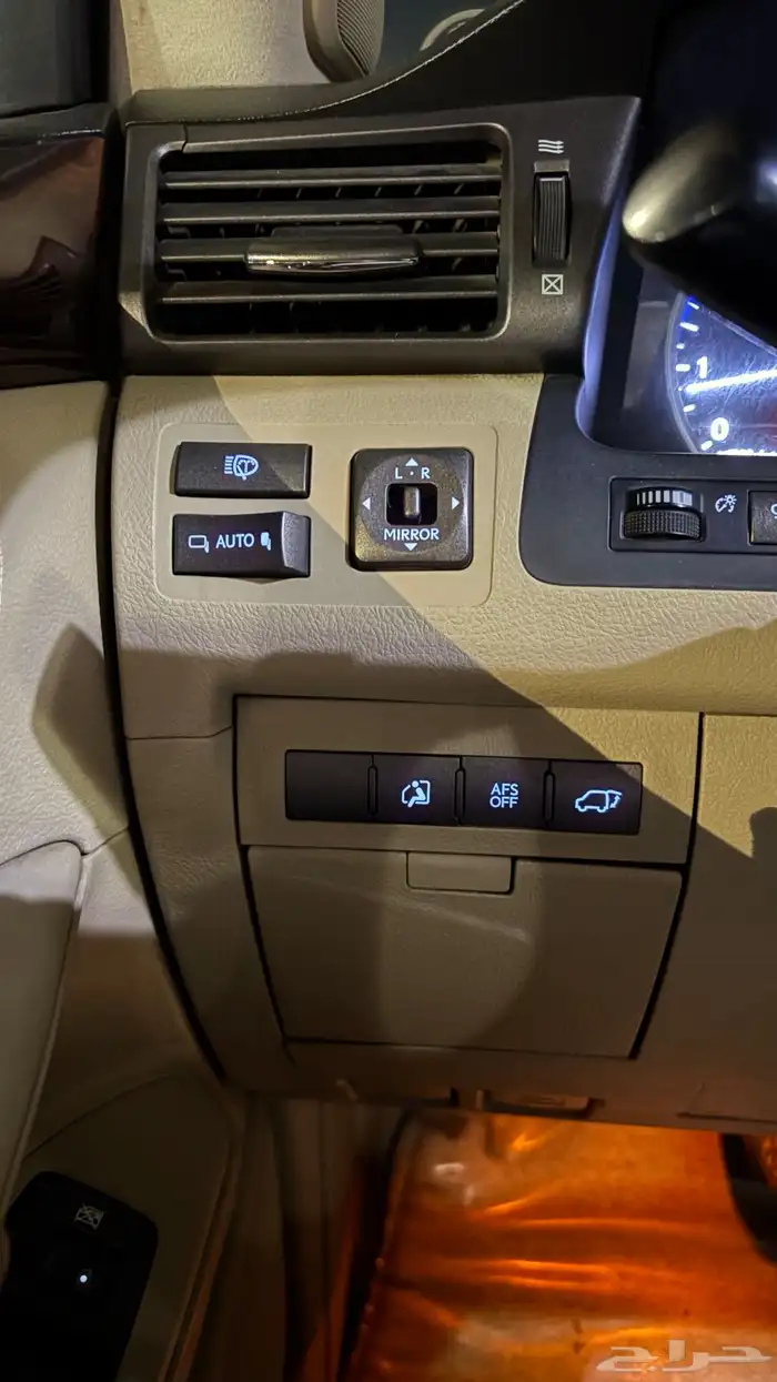 جيب لكزس 2008 LX570 29