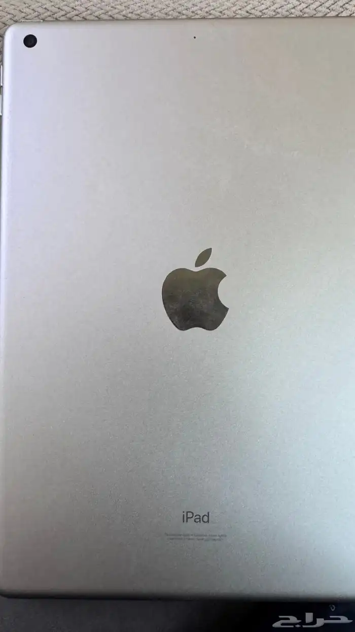 ايباد الجيل التاسع استخدام نظيف جدا الشاشه نظيفةوفيها حمايه 2