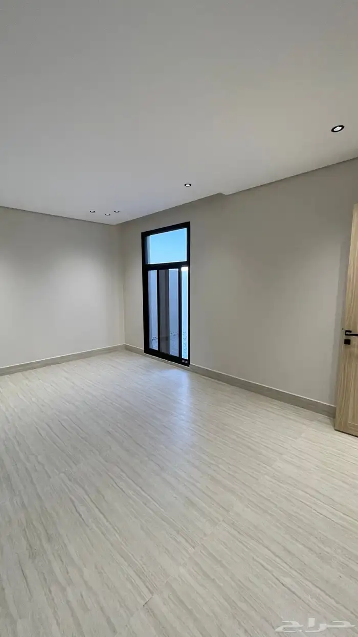 فلة للبيع واحة الشرقية ( الشعلة ) 49