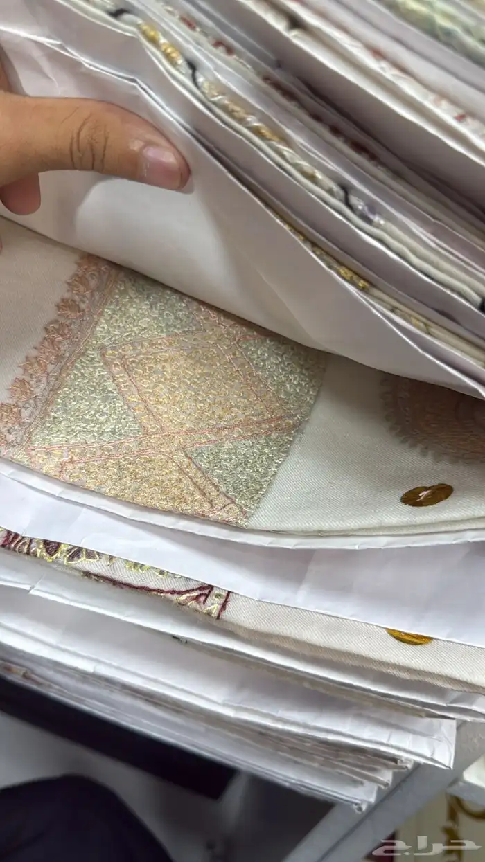 شالات كشميريه سوبر ترمه صناعه يدويه 52