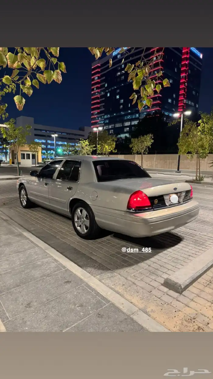 للبيع فورد كراون فكتوريا 2012 سعودي وارد توكيلات الجزيرة 0