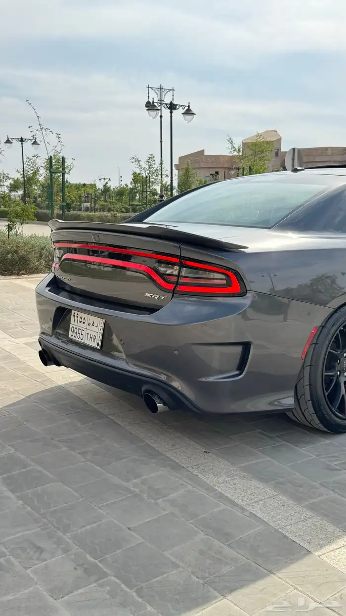 تشارجر SRT قمة النظافه 11