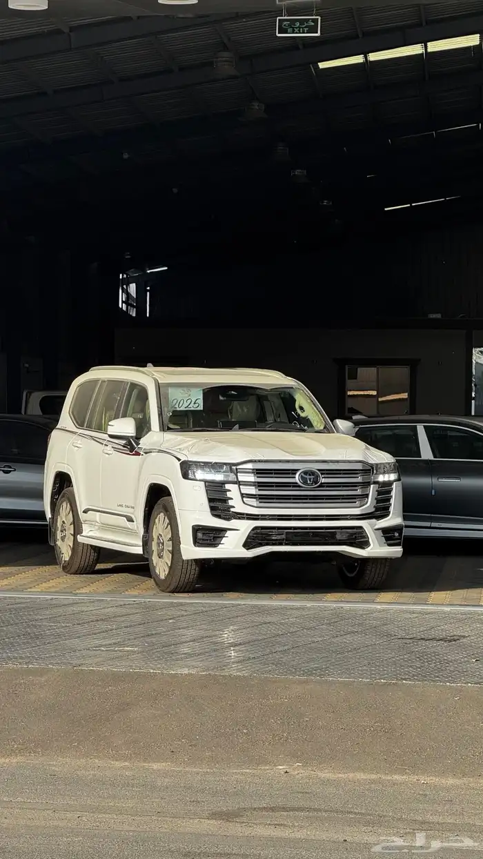 تويوتا لاندكروزر GXR SL5 خليجي 2025 - 327.500 0