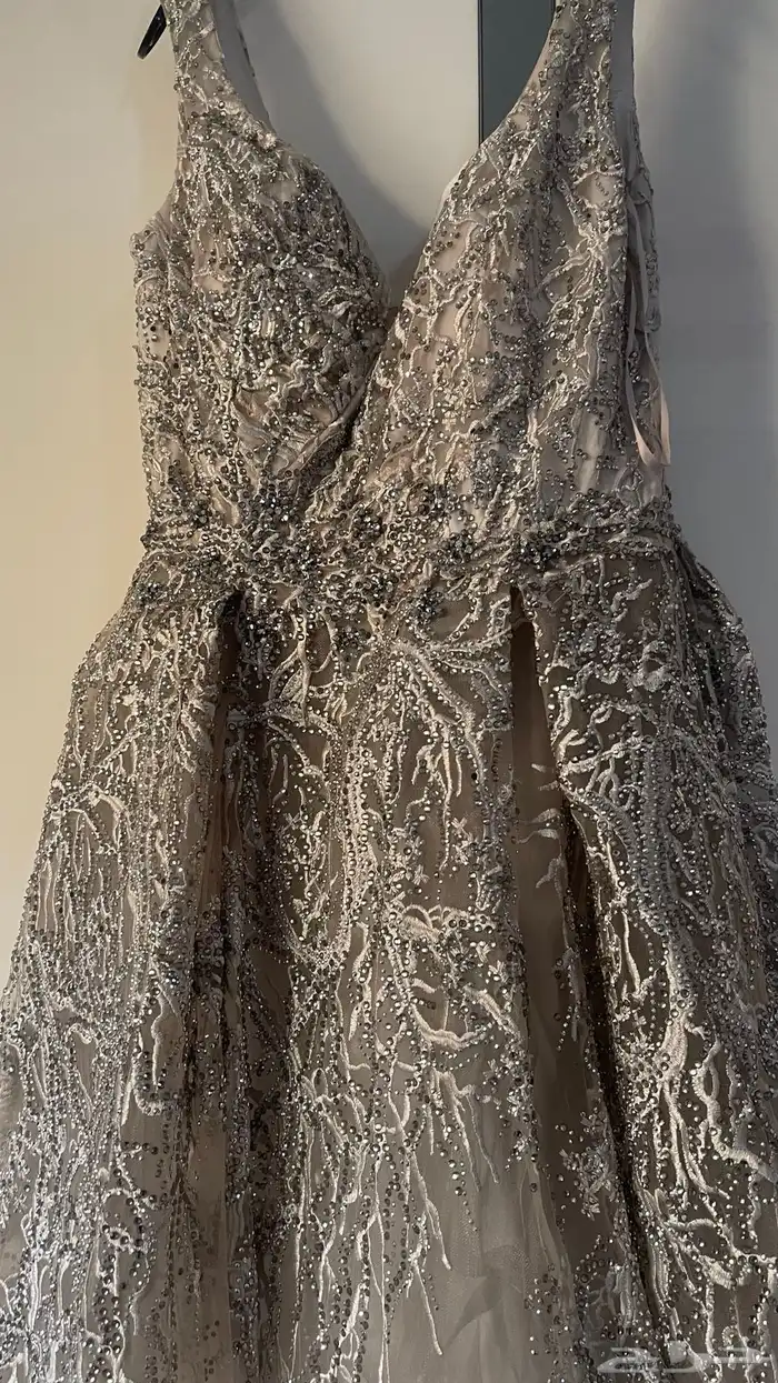 فستان اعراس رمادي فخم للبيع 2