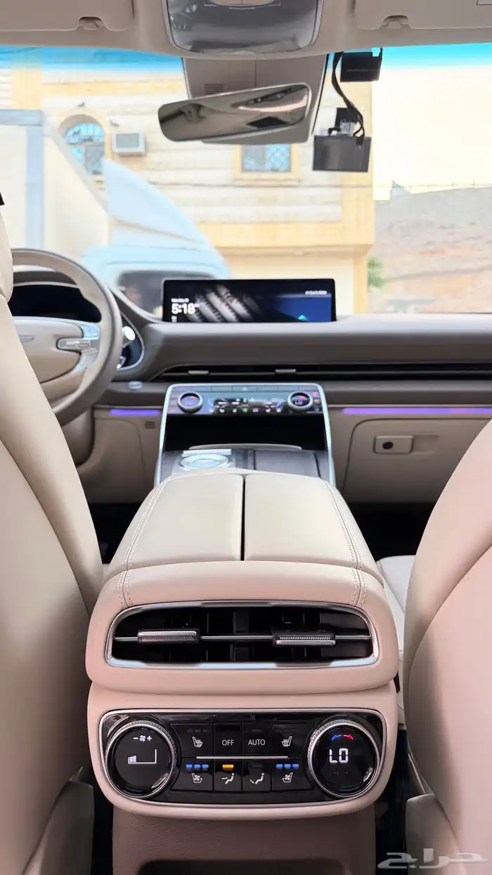 جنسس GV80 2020 ( بنزين ) فل اوبشن مواصفات خاصه 18