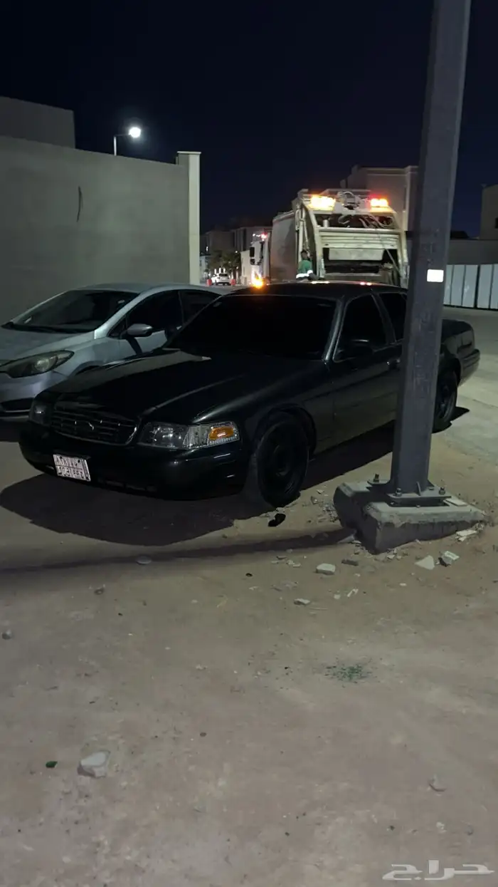 فورد فكتوريا بوليسي 2004 p71 3