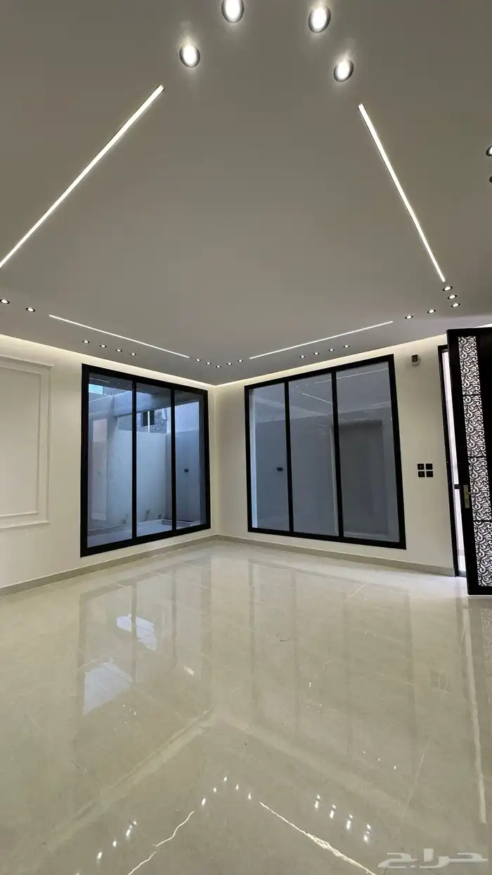 للبيع فله في الخرج حي الواحه 12